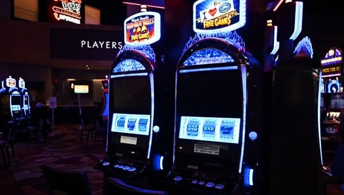 오래된카지노사이트추천 advantages of playing at an online casino?