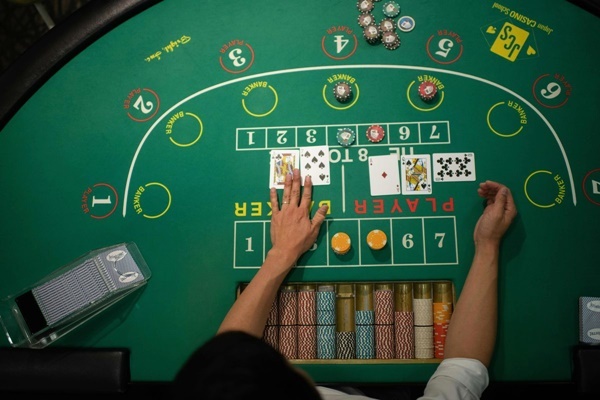 mini-baccarat: casino 바카라사이트 gambling’s unsung hero