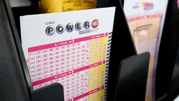 how well eos파워볼사이트추천 do hot Powerball numbers work?